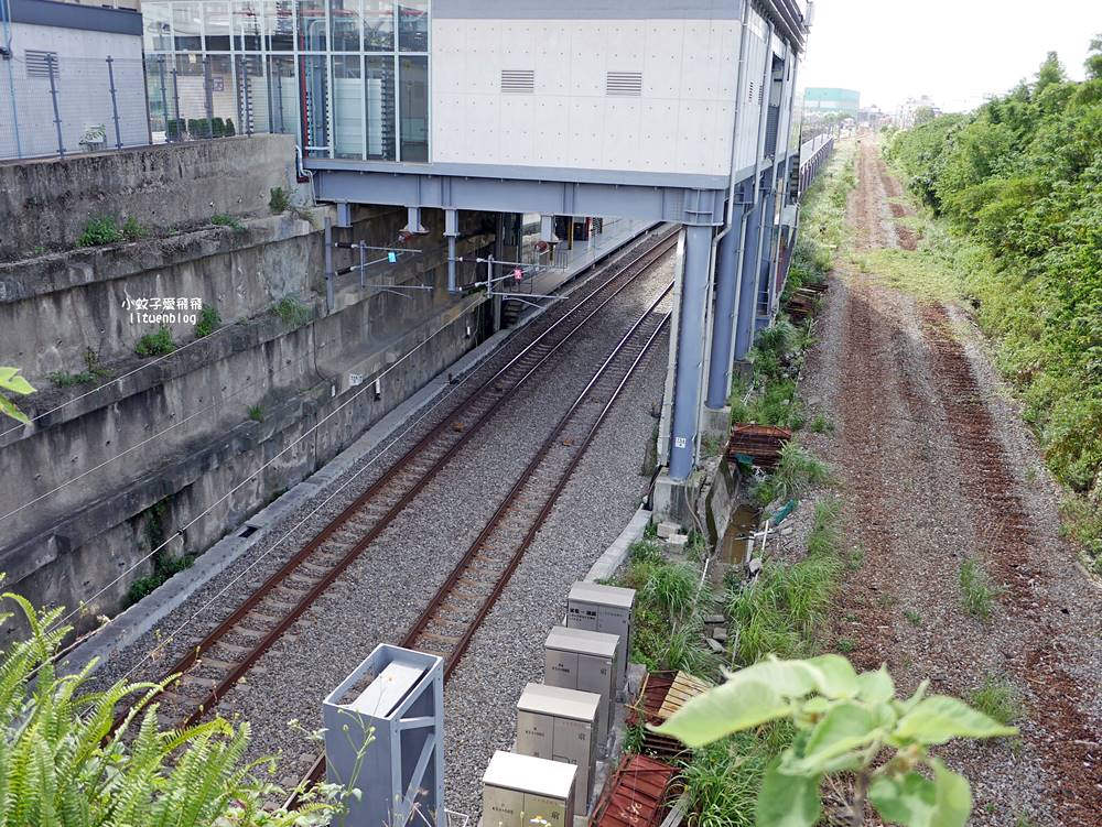 鶯歌咖啡廳推薦「嶼時咖啡」近鳳鳴火車站，沒想到咖啡甜點都精彩，三鶯線鶯桃福德站