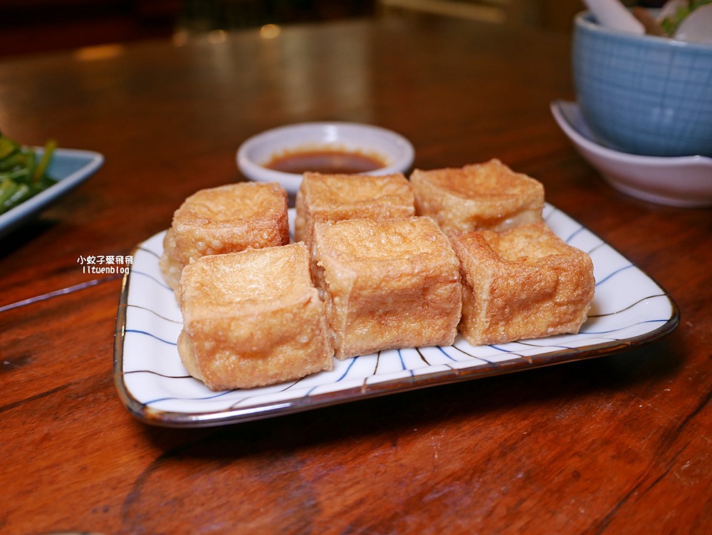 鶯歌美食「卷菘亭」精緻用心的台味小吃，三鶯線永吉公園站美食推薦