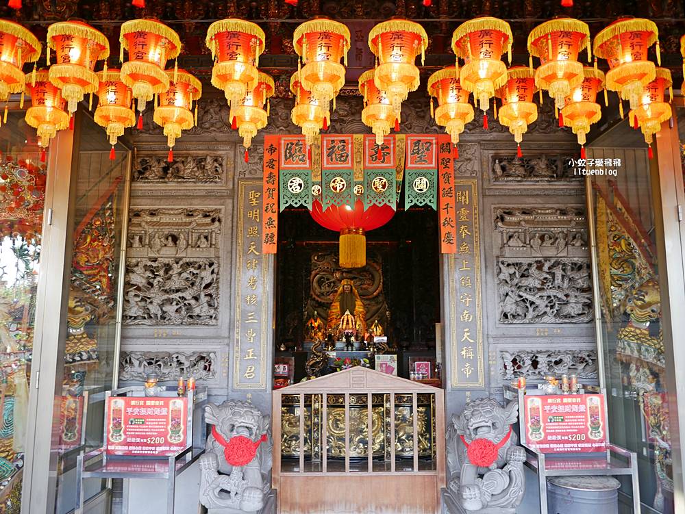 三峽景點「廣行宮」200年老帝君傳奇Q版彩繪牆,三鶯線龍埔站 三峽景點「廣行宮」200年老帝君傳奇Q版彩繪牆,三鶯線龍埔站