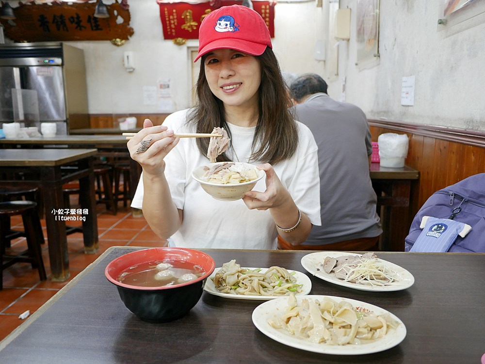 萬芳醫院站美食「三福傳統鵝肉店」百元有找鵝肉飯，藥膳鵝湯免費無限喝