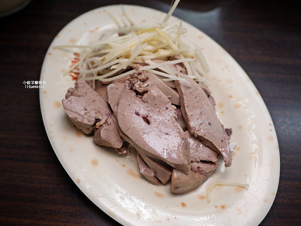 萬芳醫院站美食「三福傳統鵝肉店」百元有找鵝肉飯，藥膳鵝湯免費無限喝