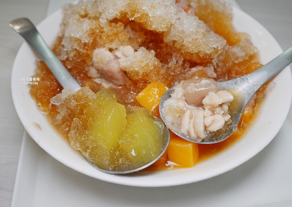 三峽美食「芋見豆花」已三訪豆花、奶凍、剉冰料多可口乾淨 三峽美食「芋見豆花」已三訪豆花、奶凍、剉冰料多可口乾淨