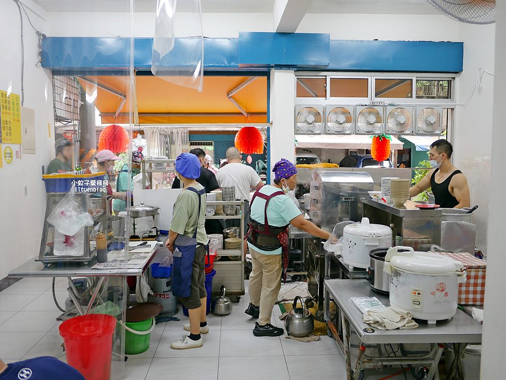北投美食「漢奇肉羹」於奇岩站正式落腳，魚漿裹豬後腿肉飽滿新鮮