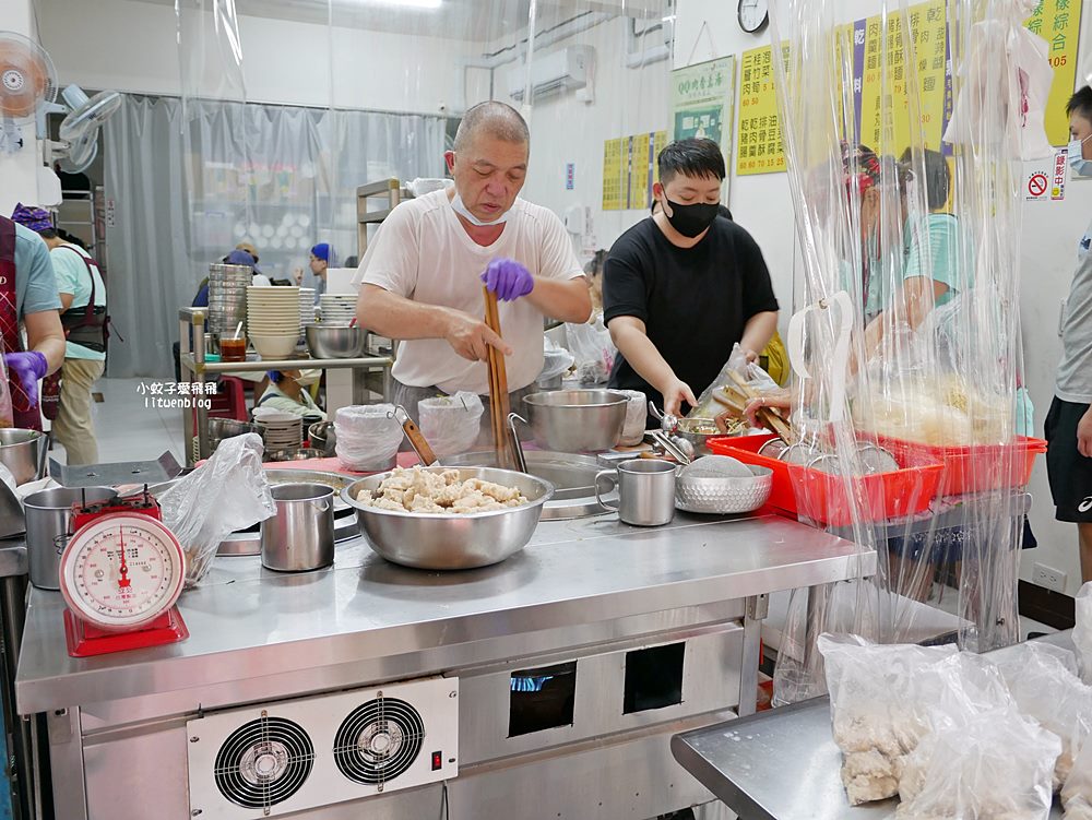 北投美食「漢奇肉羹」於奇岩站正式落腳，魚漿裹豬後腿肉飽滿新鮮