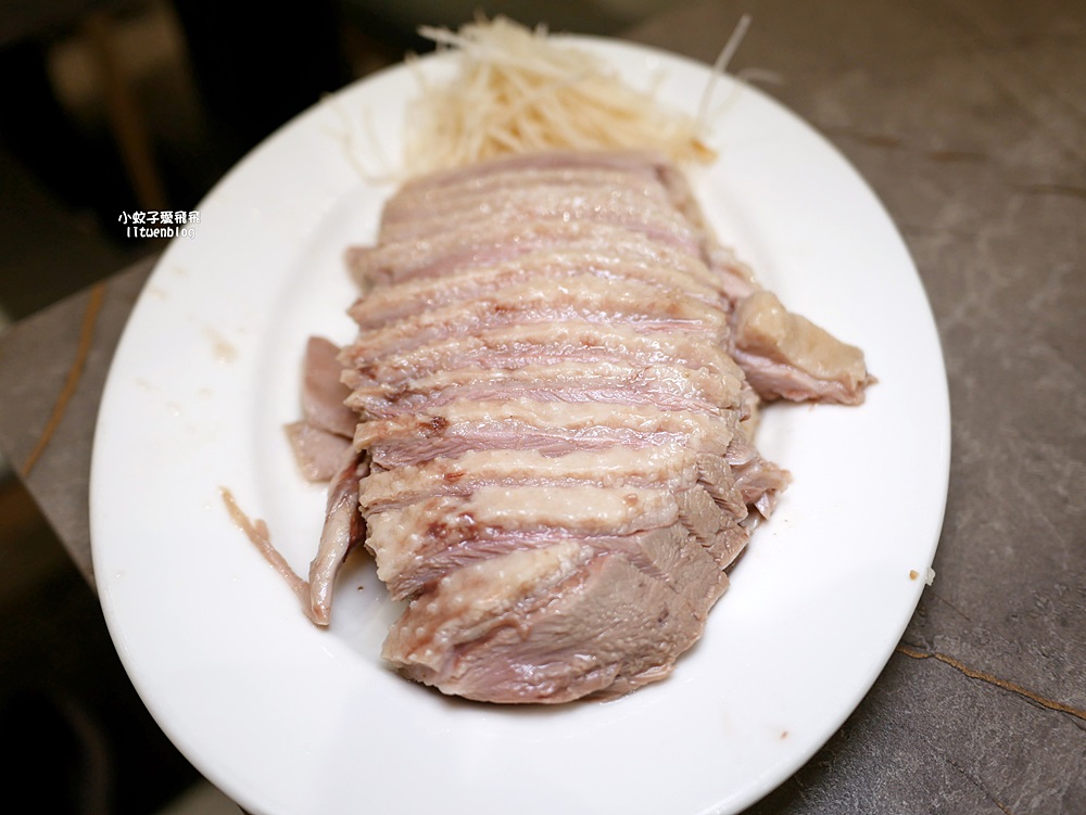 三峽美食｜三峽北大美食「阿城鵝肉三峽北大」鵝肉名店最愛白斬鮮嫩多汁